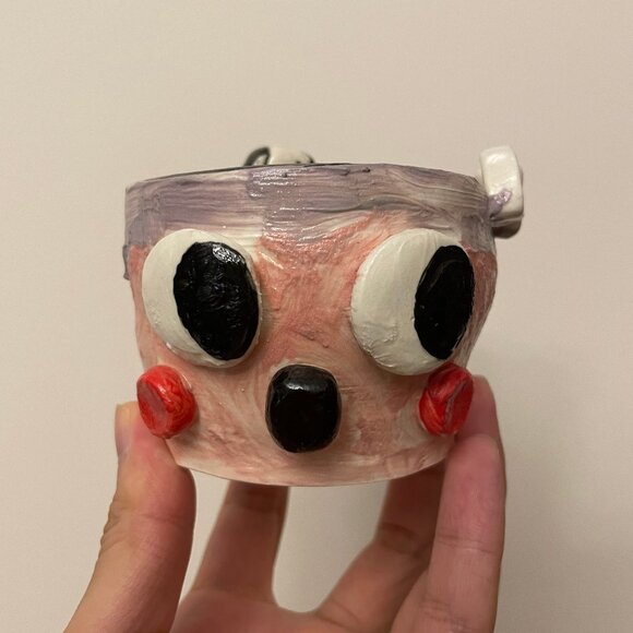 Handmade Ceramic Cup with Painted Face Design - Picture 1 of 3